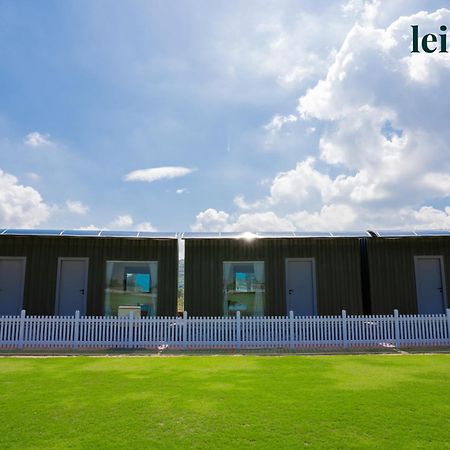 Stay Leisurely - Pavilion By The Hills, Lonavala - Stadium View Rooms エクステリア 写真